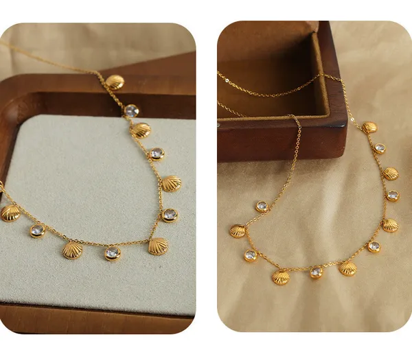 Gold_Zircon_Shell_Necklace_For_Women
